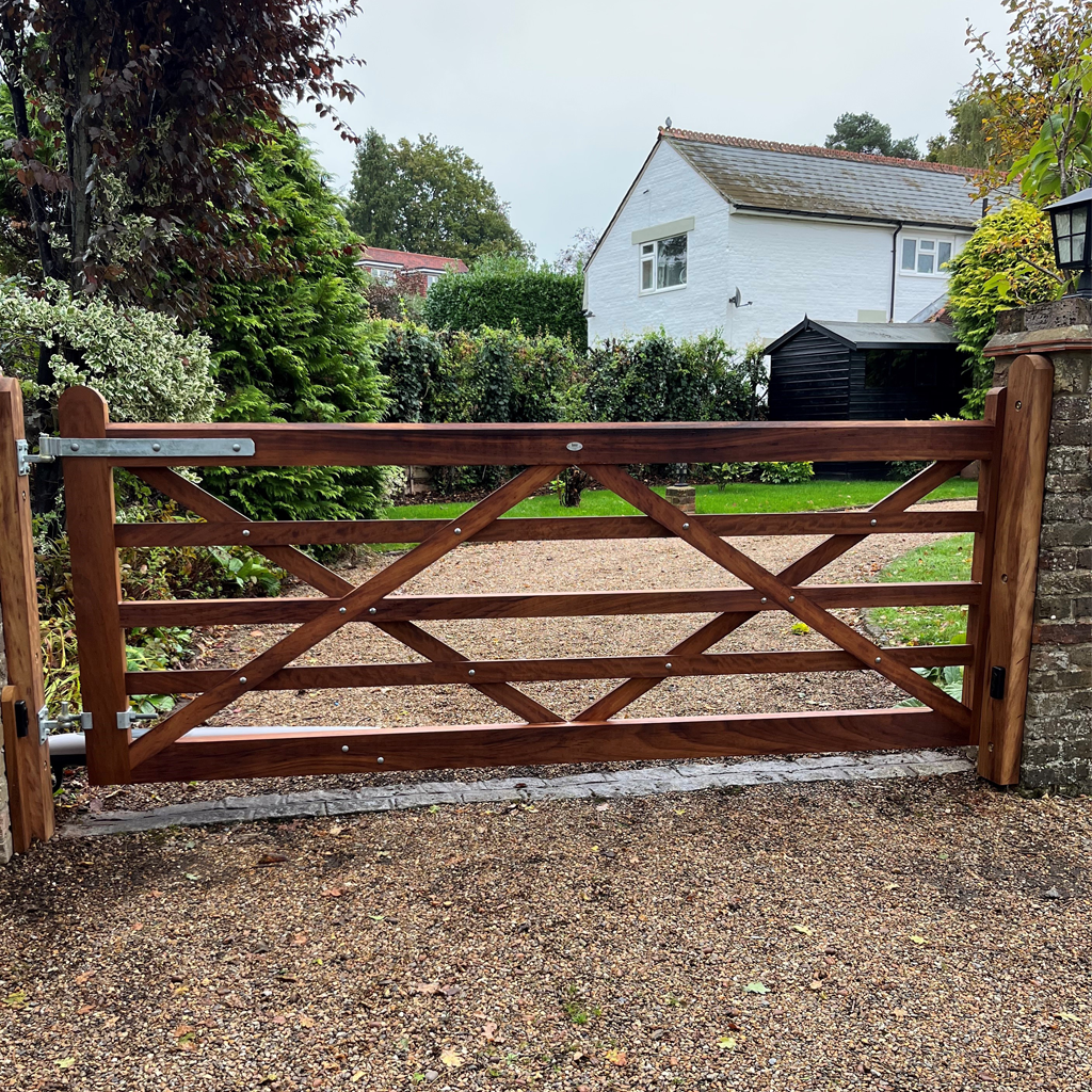 Hardwood Field gate